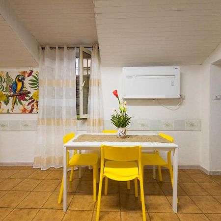Casa Vacanze Basso Salerno Bagian luar foto